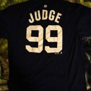 Aaron Judge Yankees shirt